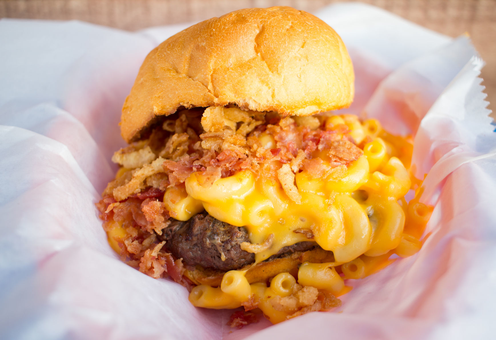StevesHotDogsHiRes-04.jpg